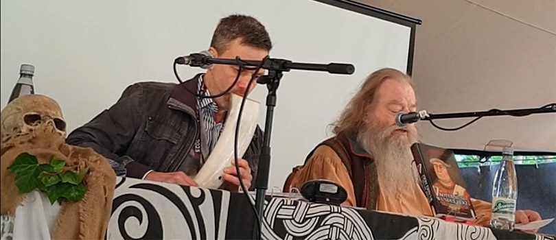 So. 14.9.2025 Goldberg (Selb), Festival-Mediaval XVI, Literaturzelt: Lesung mit Musik aus »Roter Mund und wundes Herz« (Gemshorn Kai Focke)