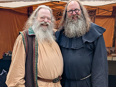 So. 14.9.2025 Goldberg (Selb), Festival-Mediaval XVI, mit Björn Bedey, Verleger vom acabus-Verlag So. 14.9.2025 Goldberg (Selb), Festival-Mediaval XVI, mit Björn Bedey, Verleger vom acabus-Verlag