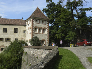 Die Trostburg, auf der Oswald zeitweise aufwuchs und die ab 1400 seinem Bruder Michael gehörte, im August 2015. Der Link führt zum größeren Foto.